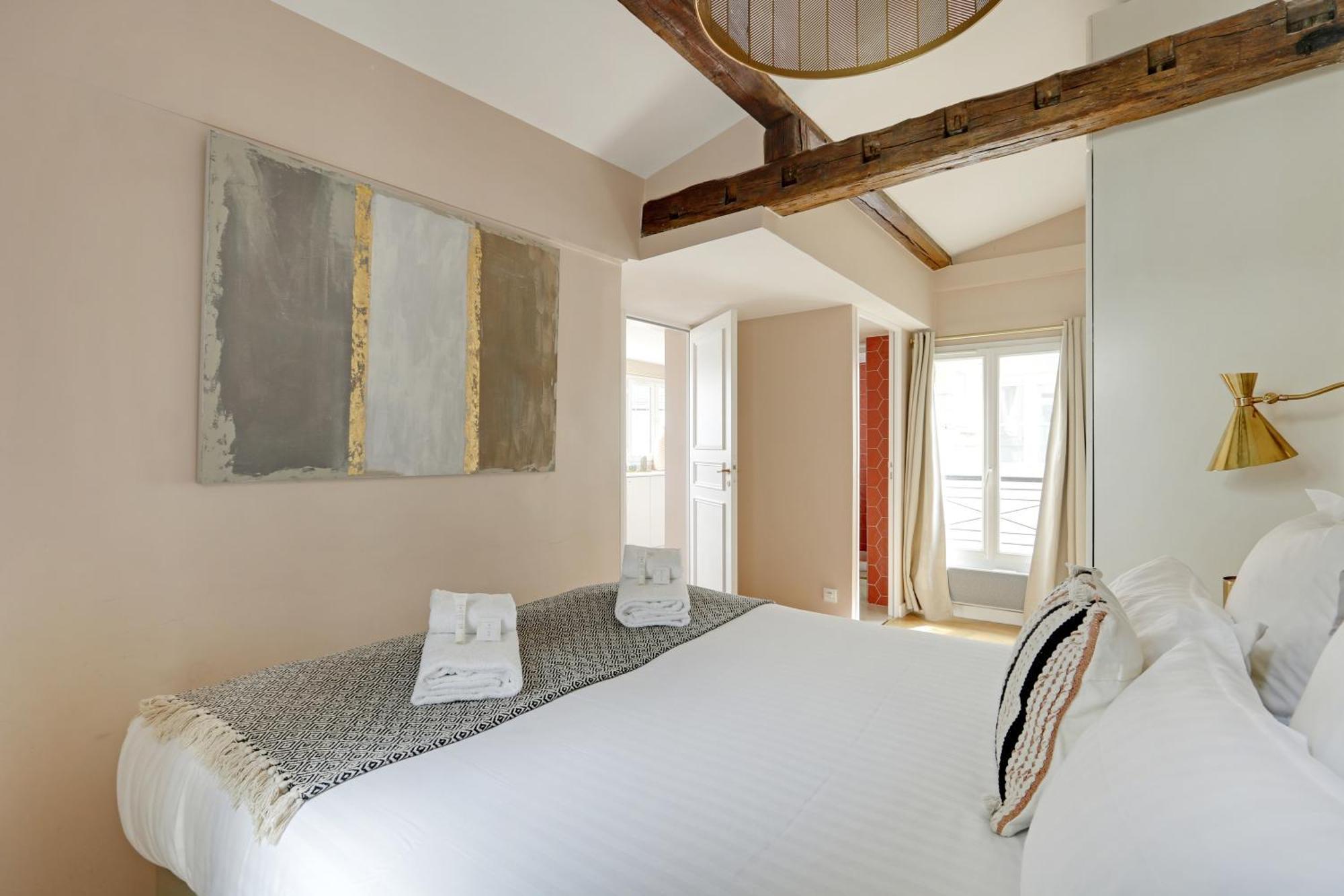 Pick A Flat'S Apartments In Opera Saint Lazarre - Rue De L'Isly Paris Exterior photo