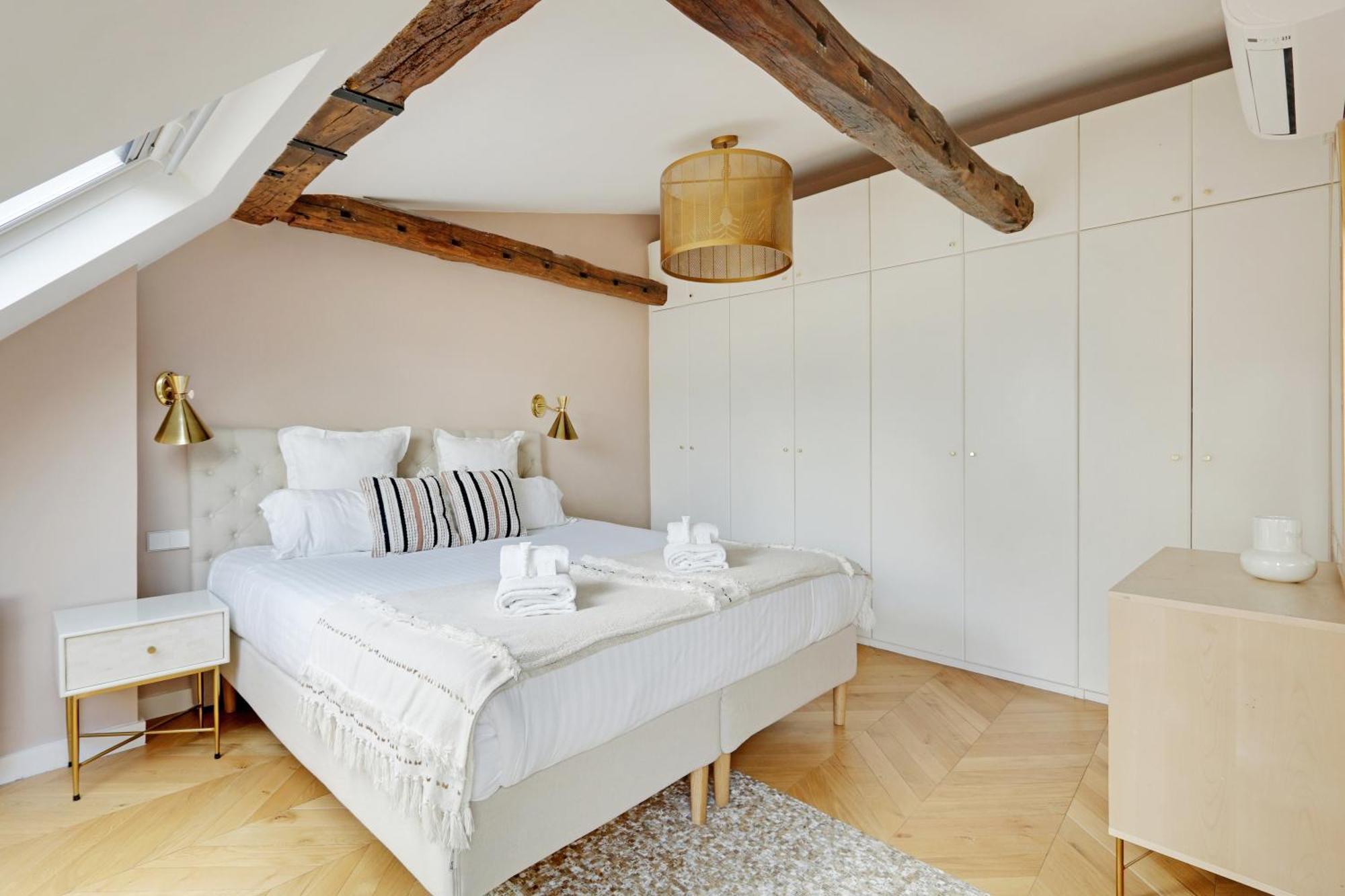Pick A Flat'S Apartments In Opera Saint Lazarre - Rue De L'Isly Paris Exterior photo