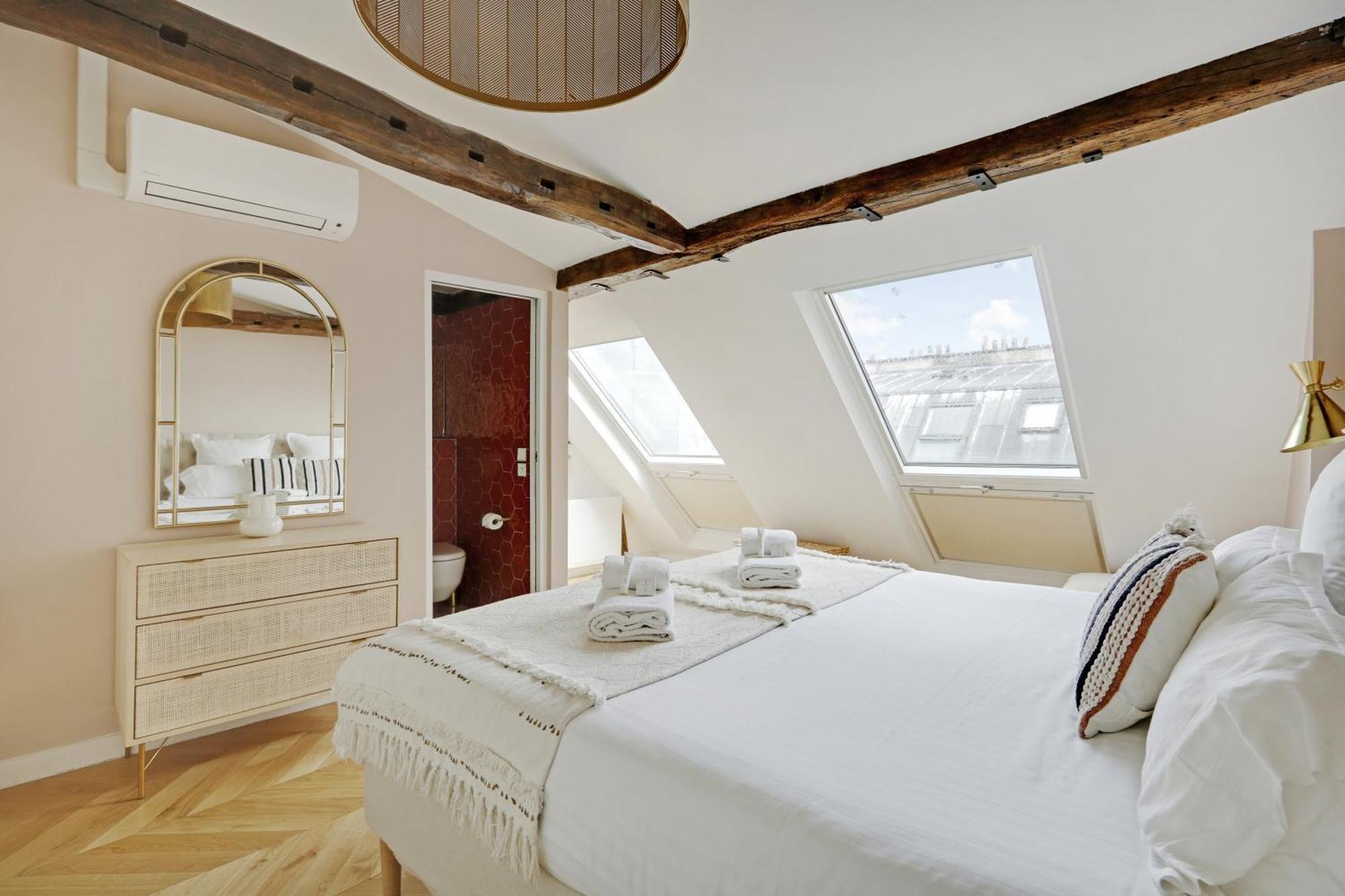 Pick A Flat'S Apartments In Opera Saint Lazarre - Rue De L'Isly Paris Exterior photo