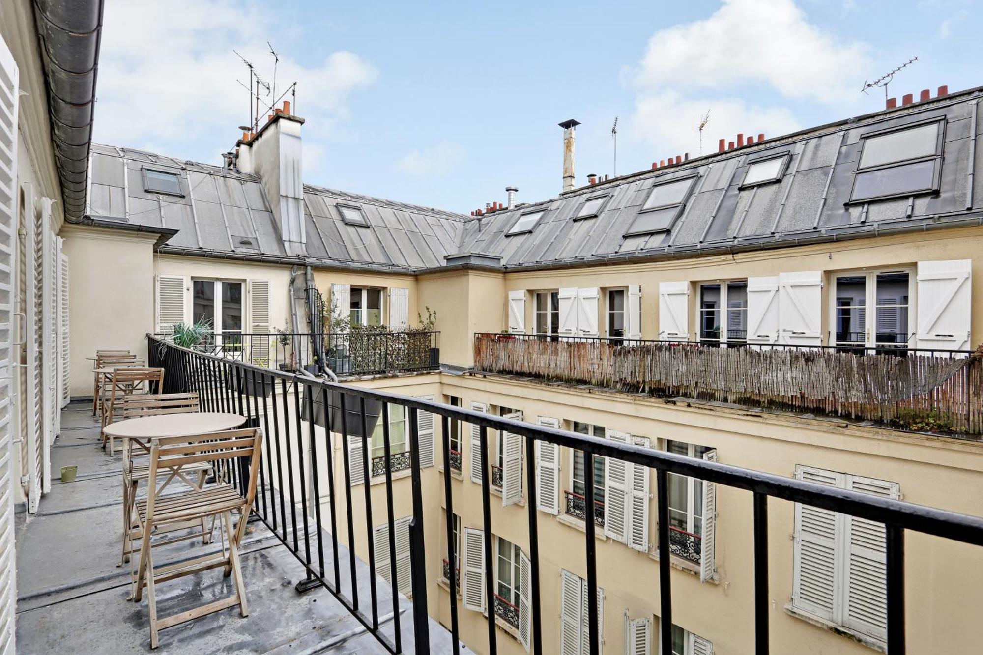 Pick A Flat'S Apartments In Opera Saint Lazarre - Rue De L'Isly Paris Exterior photo
