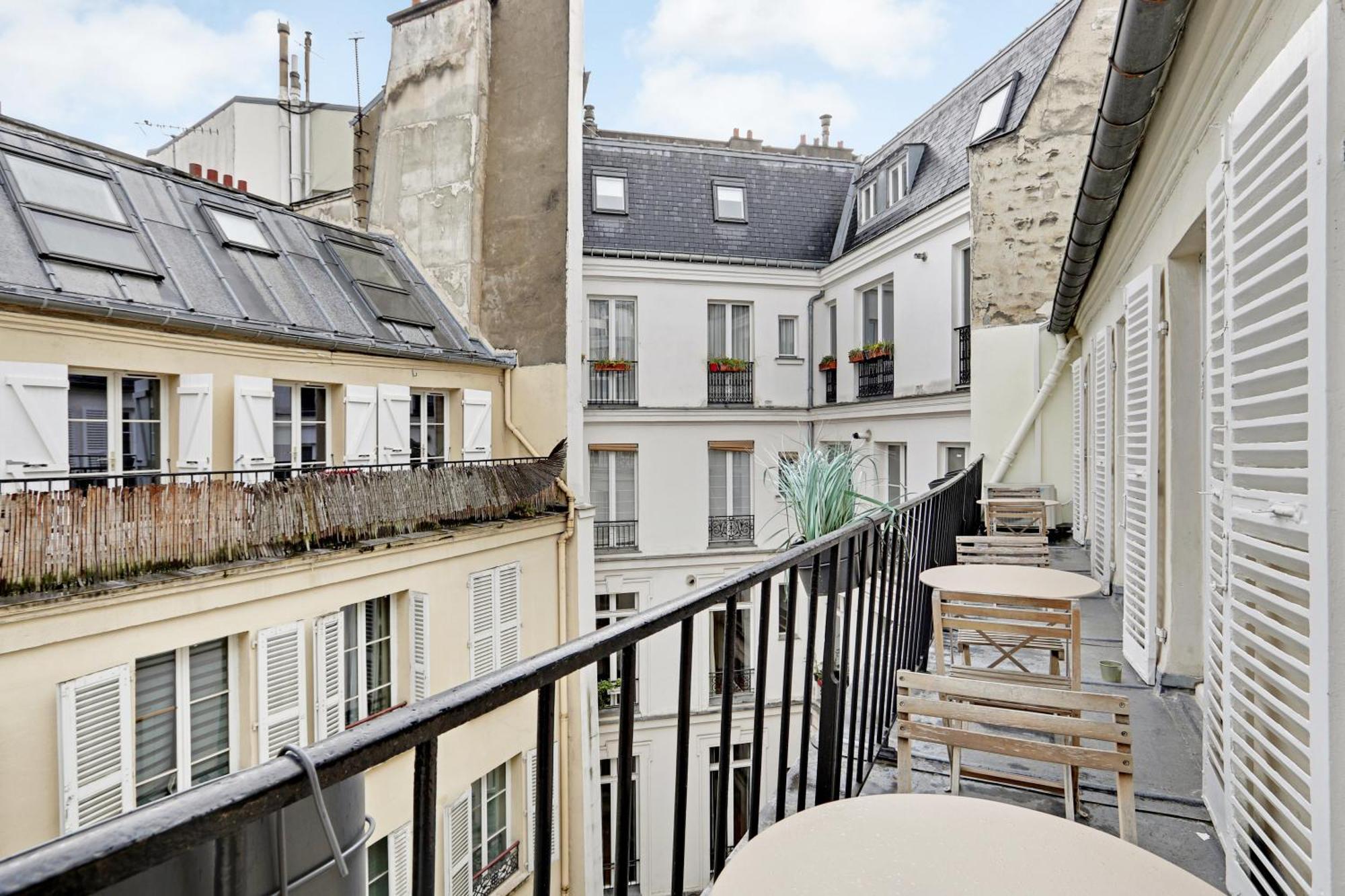 Pick A Flat'S Apartments In Opera Saint Lazarre - Rue De L'Isly Paris Exterior photo